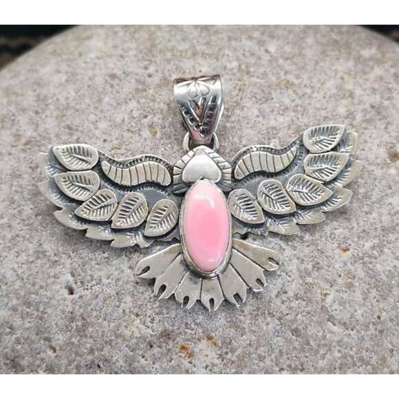 Southwest Unisex Mens Soaring Eagle Pendant Sterling Silver Pink Conch Shell - Picture 2 of 7